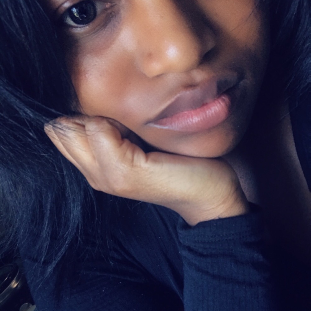 Meet your Posher, Tiona